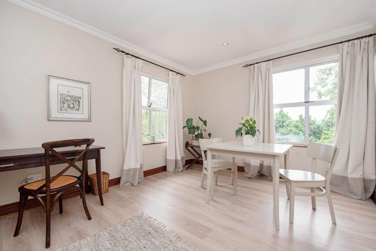 Wild Olive Executive Suite Йоганнесбурґ Екстер'єр фото